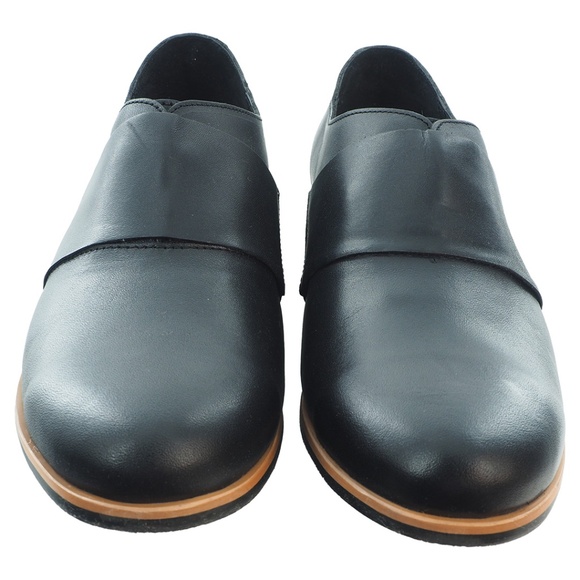 Wolverine Women's Olive Leather Loafer - Picture 8 of 10